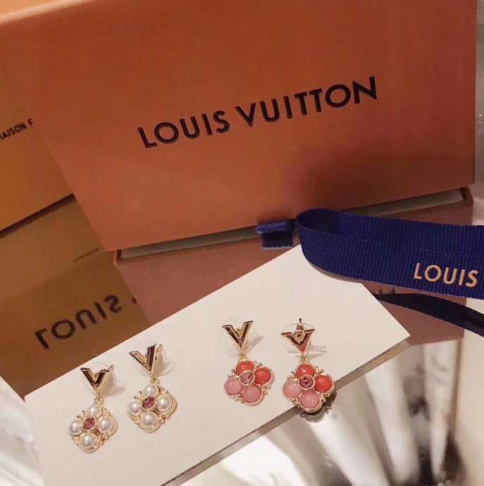 Picture of LV Earring _SKULVearring06cly16811814